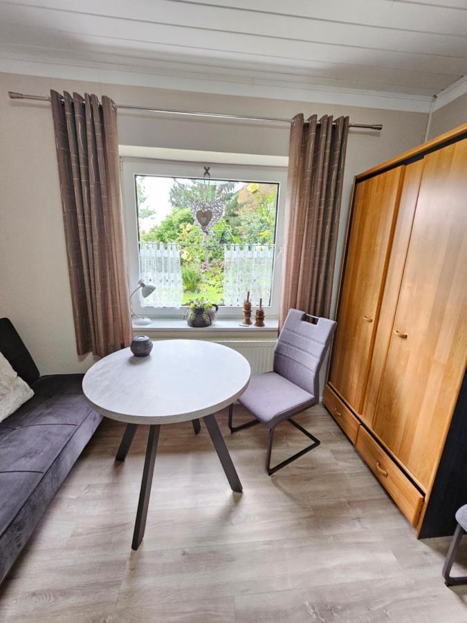 Ferienwohnung 2 Am Park Diwitz エクステリア 写真